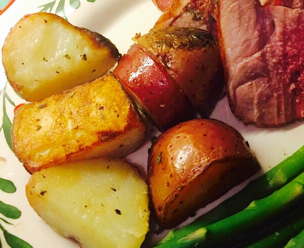 Red Potatoes with Rosemary, Olive Oil and Butter from Alexandersmom.com