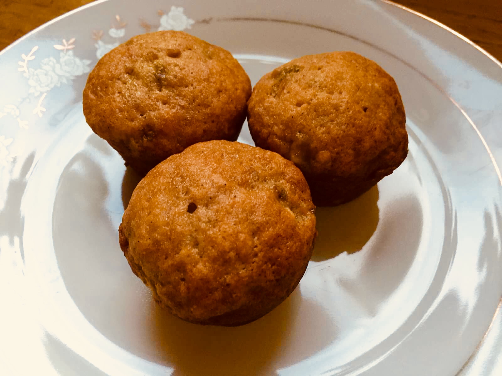 Golden Raisin Carrot Cake Mini Muffins (No Nuts) from Alexandersmom.com